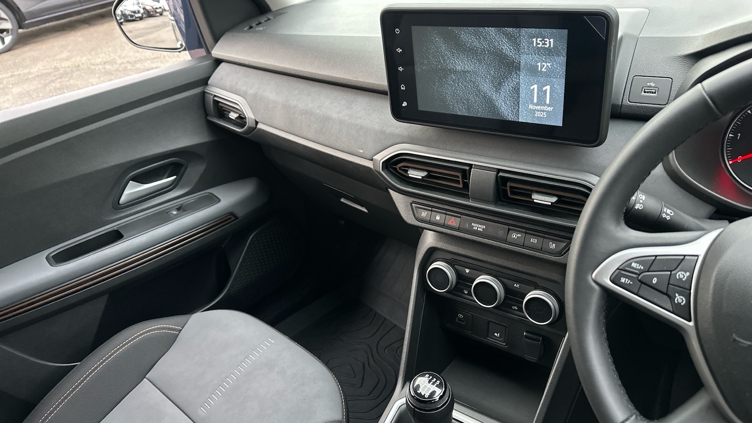 Used Dacia Jogger 2023 for sale - 76638541: Photo 14