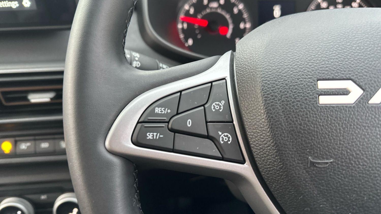 Used Dacia Jogger 2023 for sale - 76638541: Photo 21