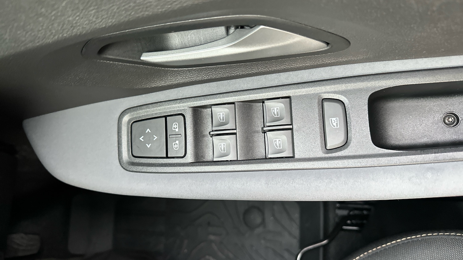 Used Dacia Jogger 2023 for sale - 76638541: Photo 23