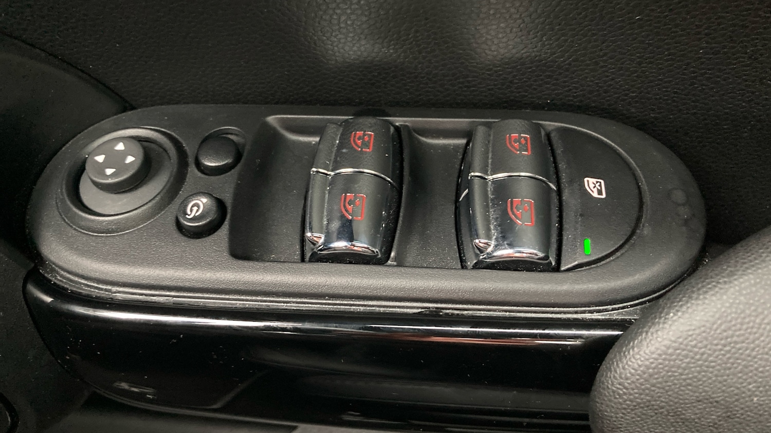 Used MINI Cooper 2023 for sale - 76763108: Photo 27