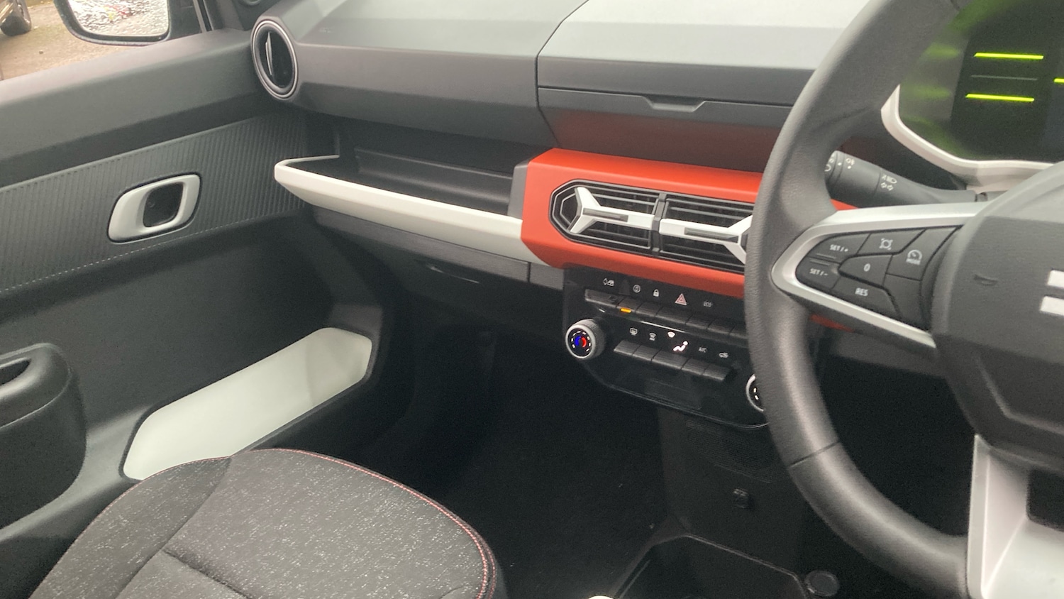 Used Dacia Spring 2025 for sale - 77836777: Photo 14