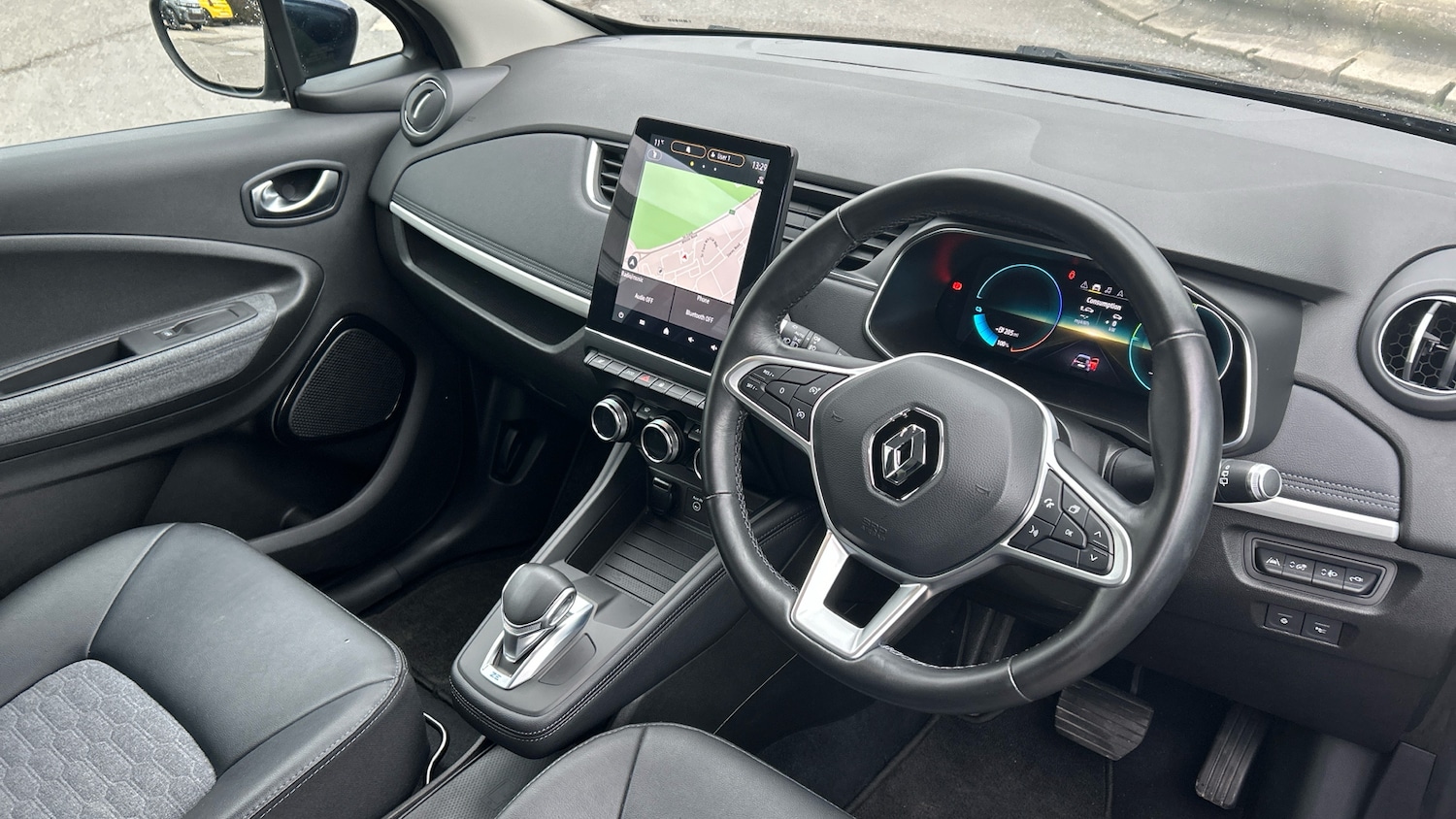 Used Renault Zoe 2022 for sale - 78028457: Photo 11