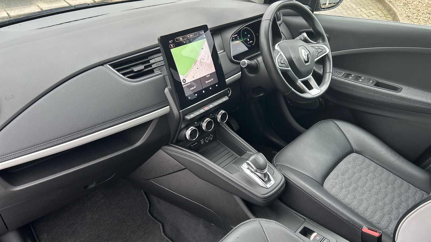 Used Renault Zoe 2022 for sale - 78028457: Photo 9