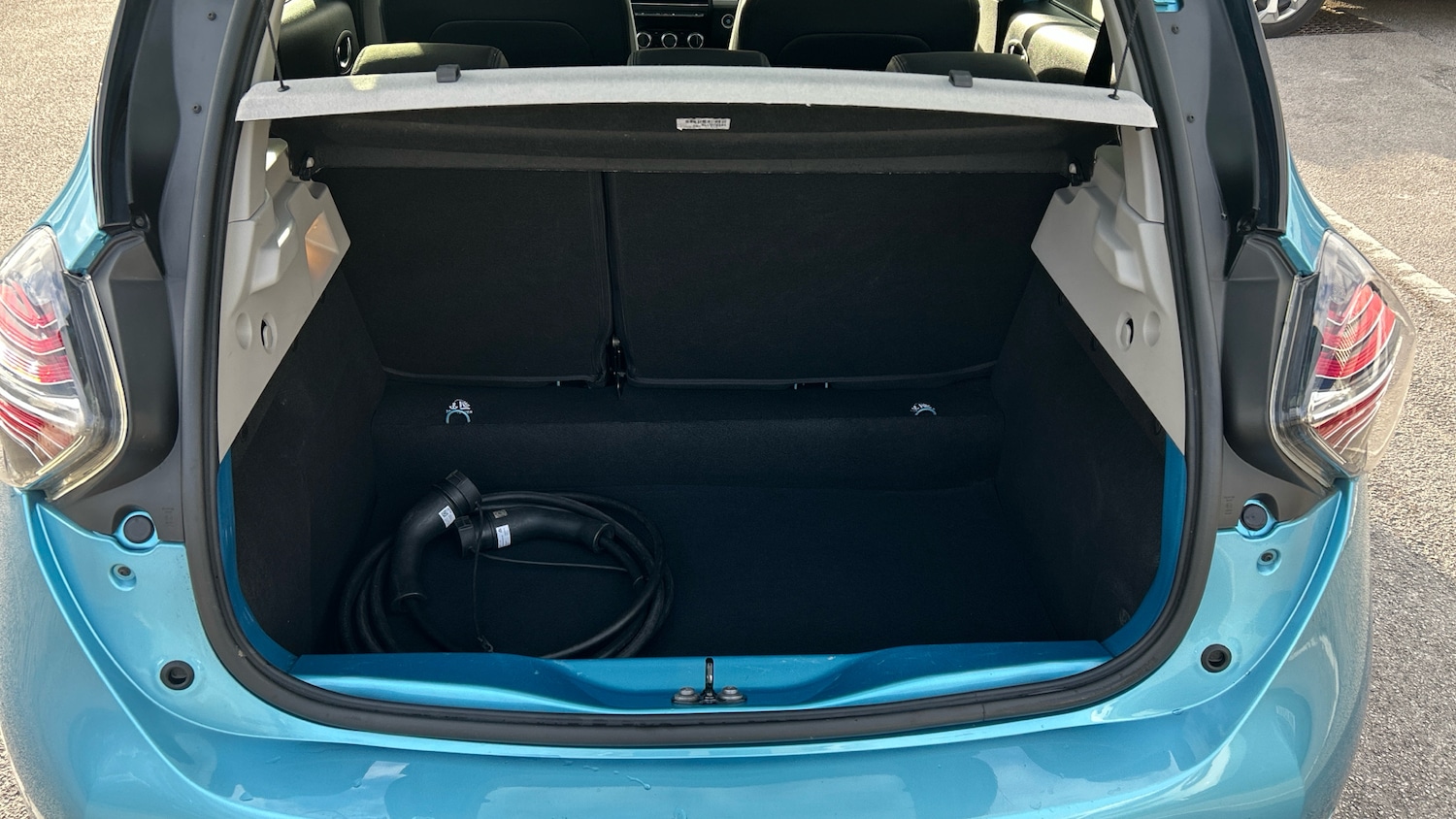 Used Renault Zoe 2022 for sale - 77224759: Photo 4