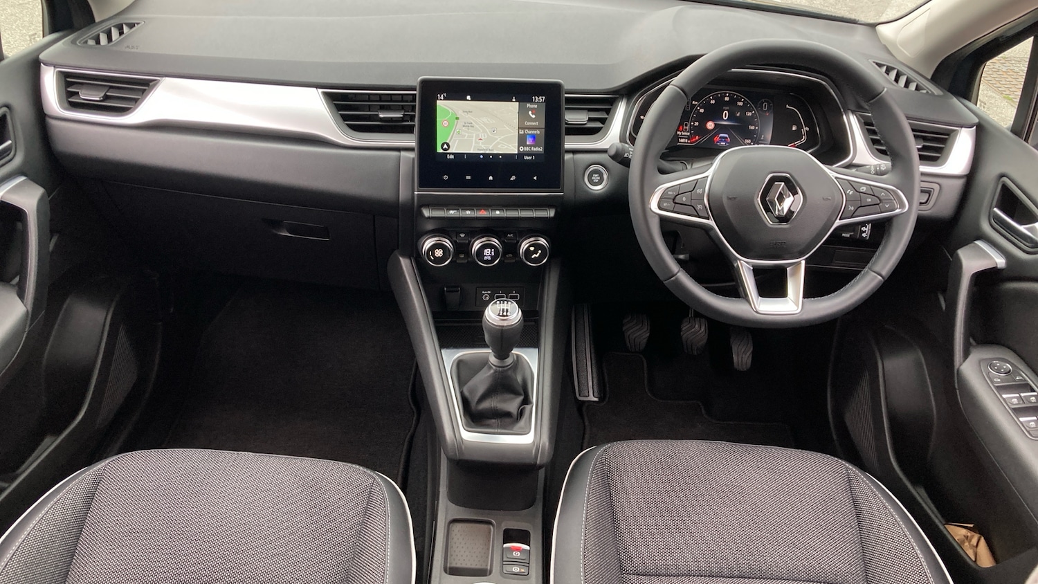 Used Renault Captur 2022 for sale - 76391618: Photo 10