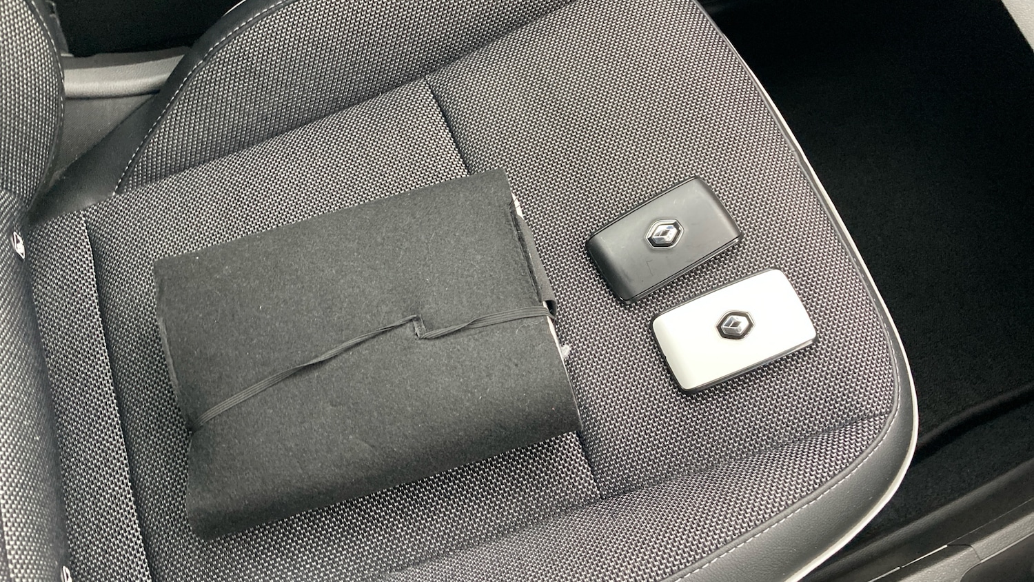 Used Renault Captur 2022 for sale - 76391618: Photo 19