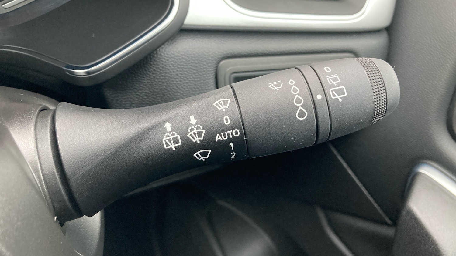 Used Renault Captur 2022 for sale - 76391618: Photo 30