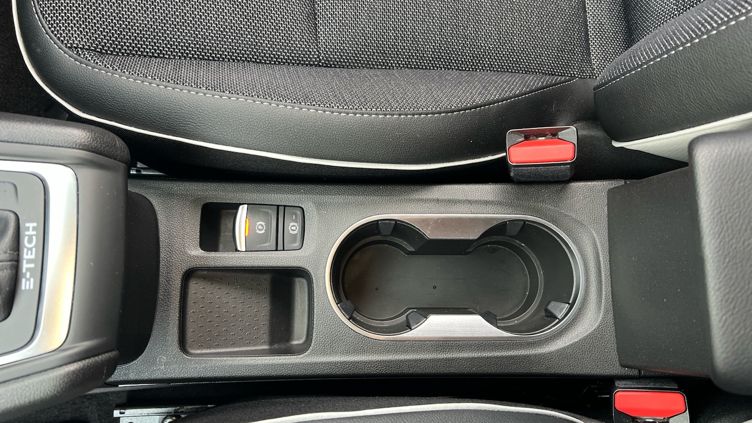 Used Renault Captur 2023 for sale - 78198688: Photo 28