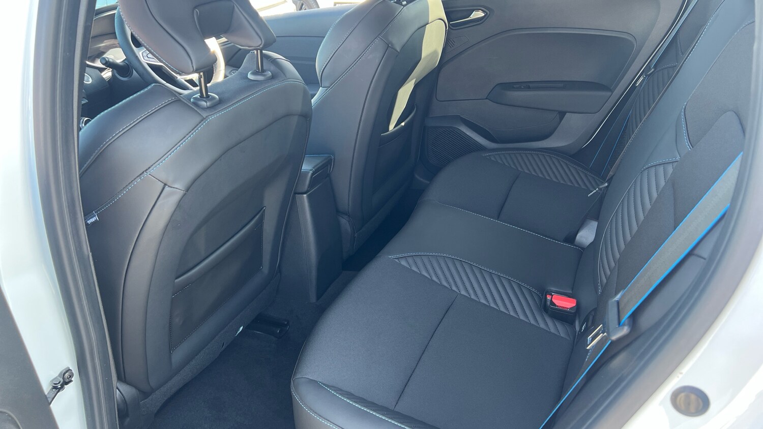 Used Renault Clio 2024 for sale - 77864530: Photo 16