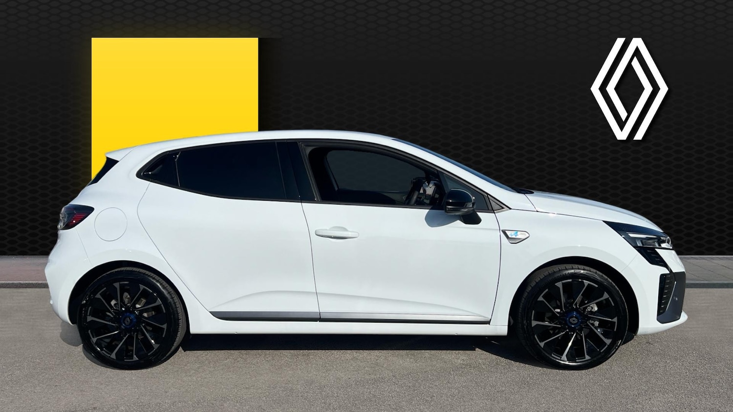 Used Renault Clio 2024 for sale - 77864530: Photo 5