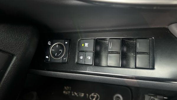 Used Lexus UX 2021 for sale - 76268167: Photo 26