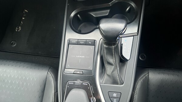 Used Lexus UX 2021 for sale - 76268167: Photo 29