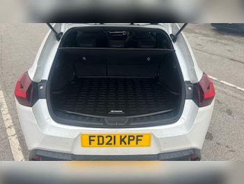 Used Lexus UX 2021 for sale - 76268167: Photo