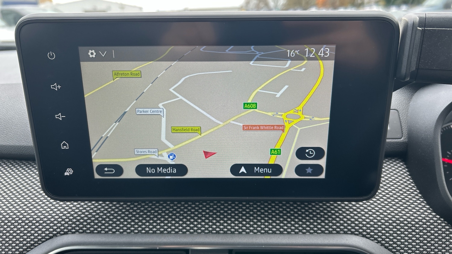 Used Dacia Sandero Stepway 2022 for sale - 76493755: Photo 28