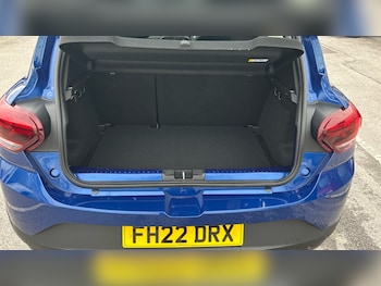 Used Dacia Sandero Stepway 2022 for sale - 76493755: Photo