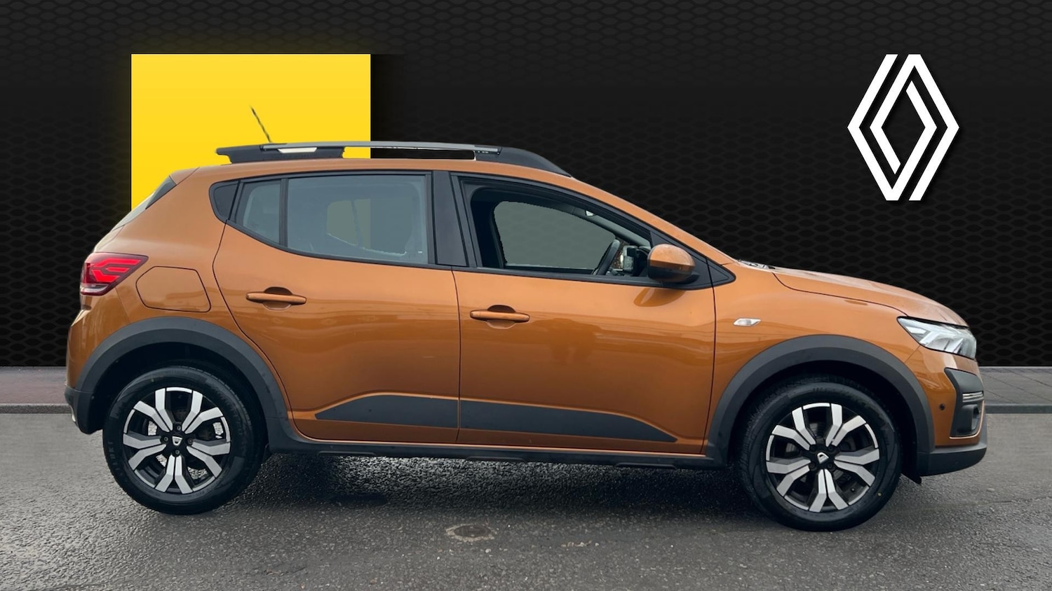 Used Dacia Sandero Stepway 2023 for sale - 77222855: Photo 5