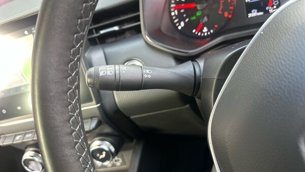 Used Renault Clio 2021 for sale - 76286749: Photo 25