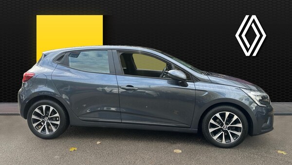 Used Renault Clio 2021 for sale - 76286749: Photo 5