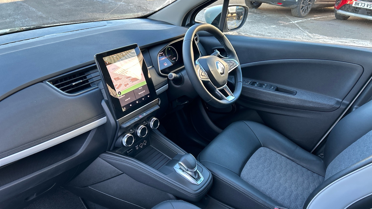 Used Renault Zoe 2022 for sale - 77403751: Photo 9