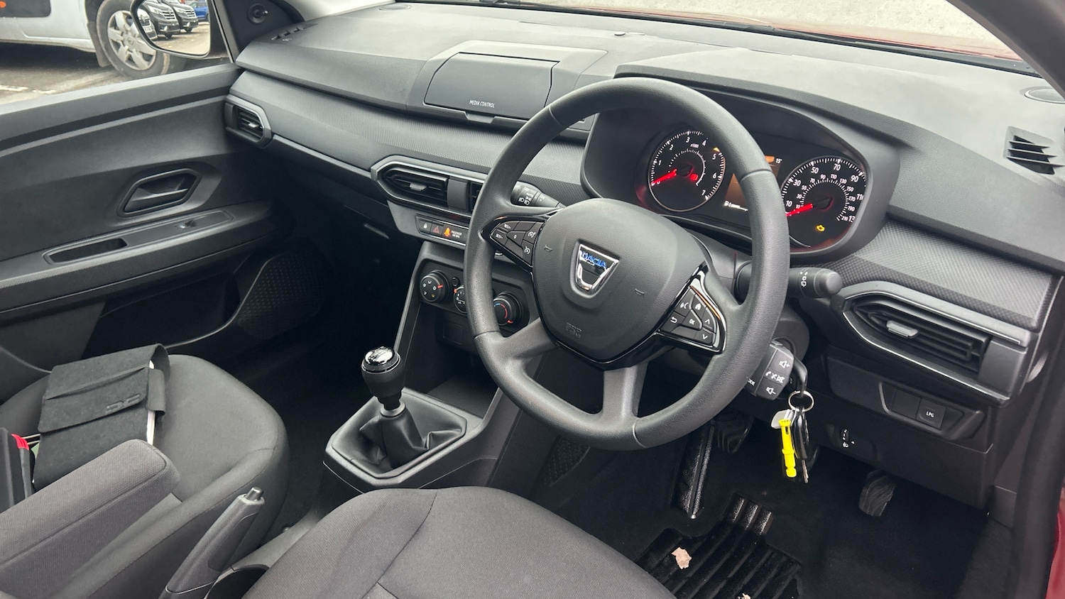 Used Dacia Sandero 2022 for sale - 76650961: Photo 11