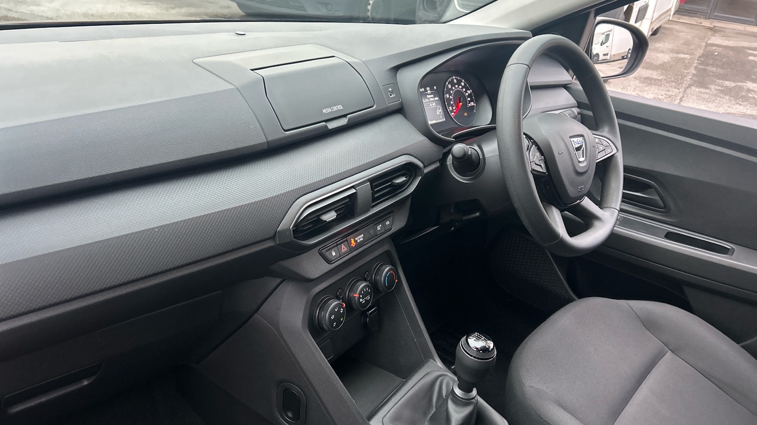 Used Dacia Sandero 2022 for sale - 76650961: Photo 9