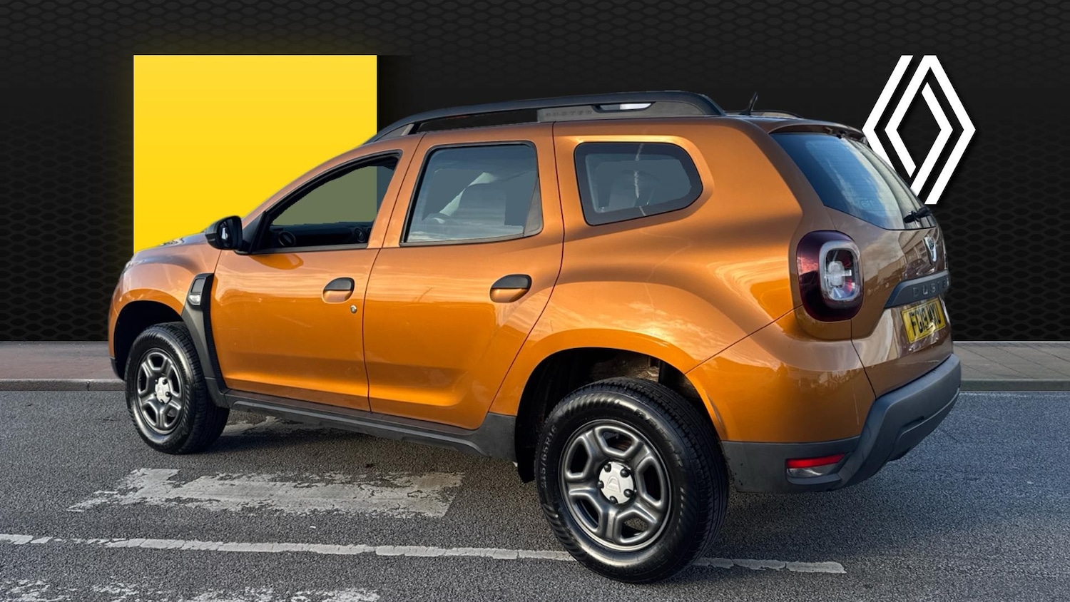 Used Dacia Duster 2019 for sale - 76836885: Photo 2