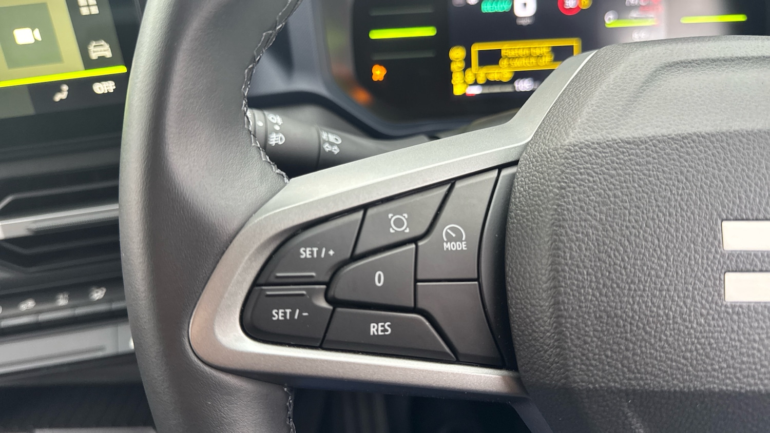 Used Dacia Duster 2024 for sale - 76392216: Photo 21