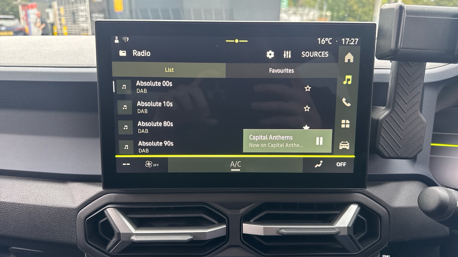 Used Dacia Duster 2024 for sale - 76392216: Photo 27