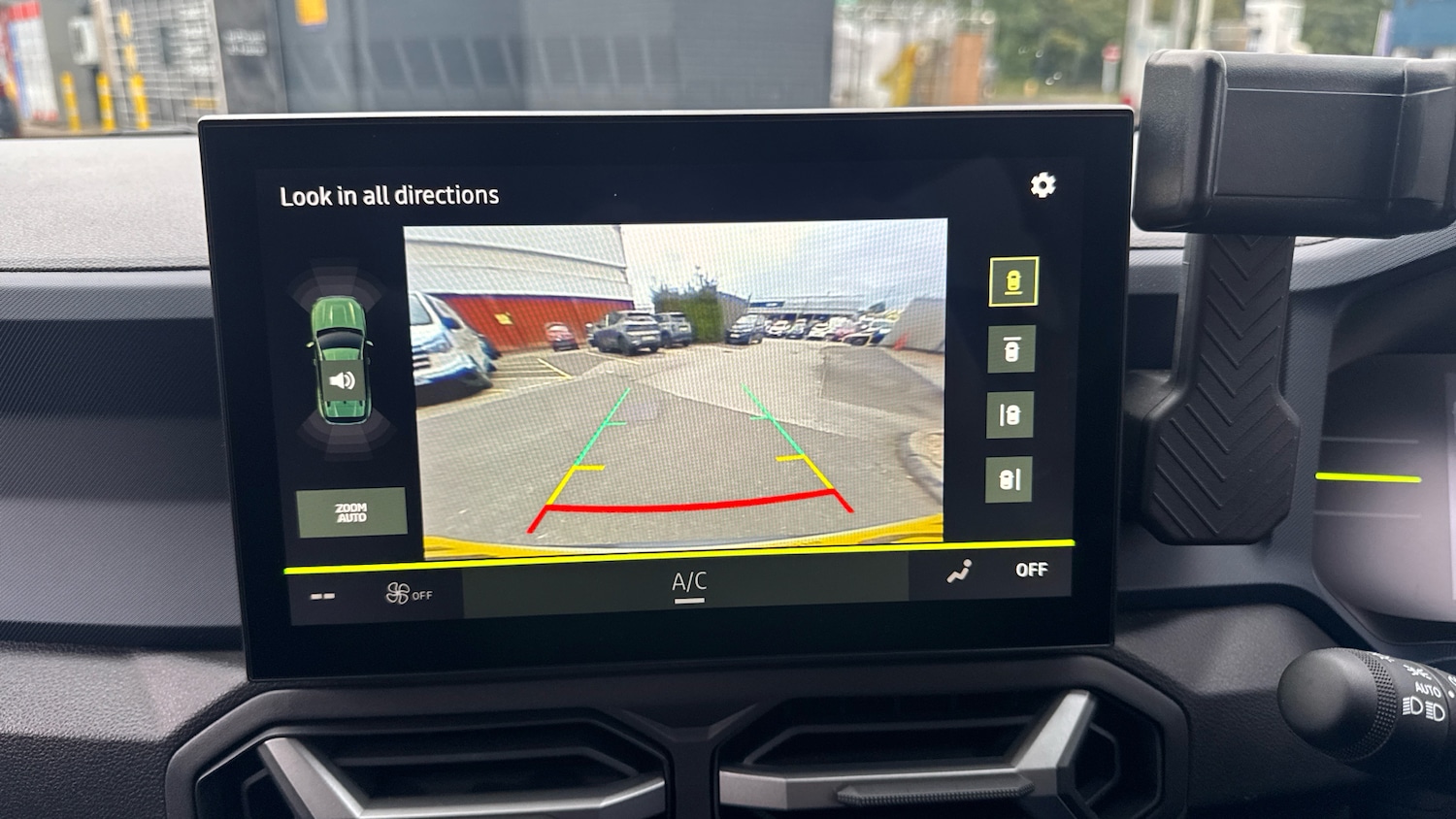 Used Dacia Duster 2024 for sale - 76392216: Photo 32