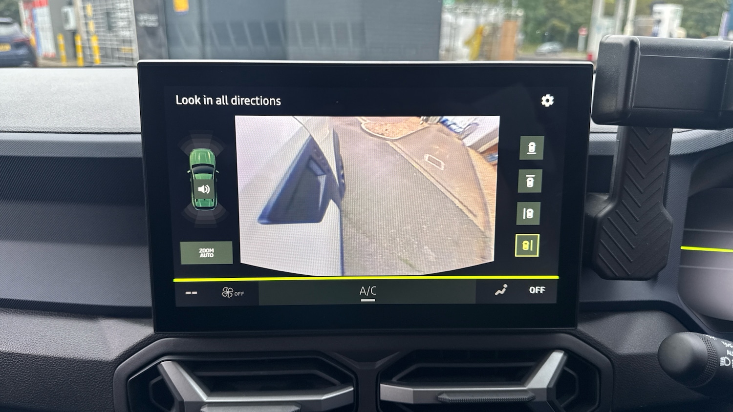 Used Dacia Duster 2024 for sale - 76392216: Photo 35