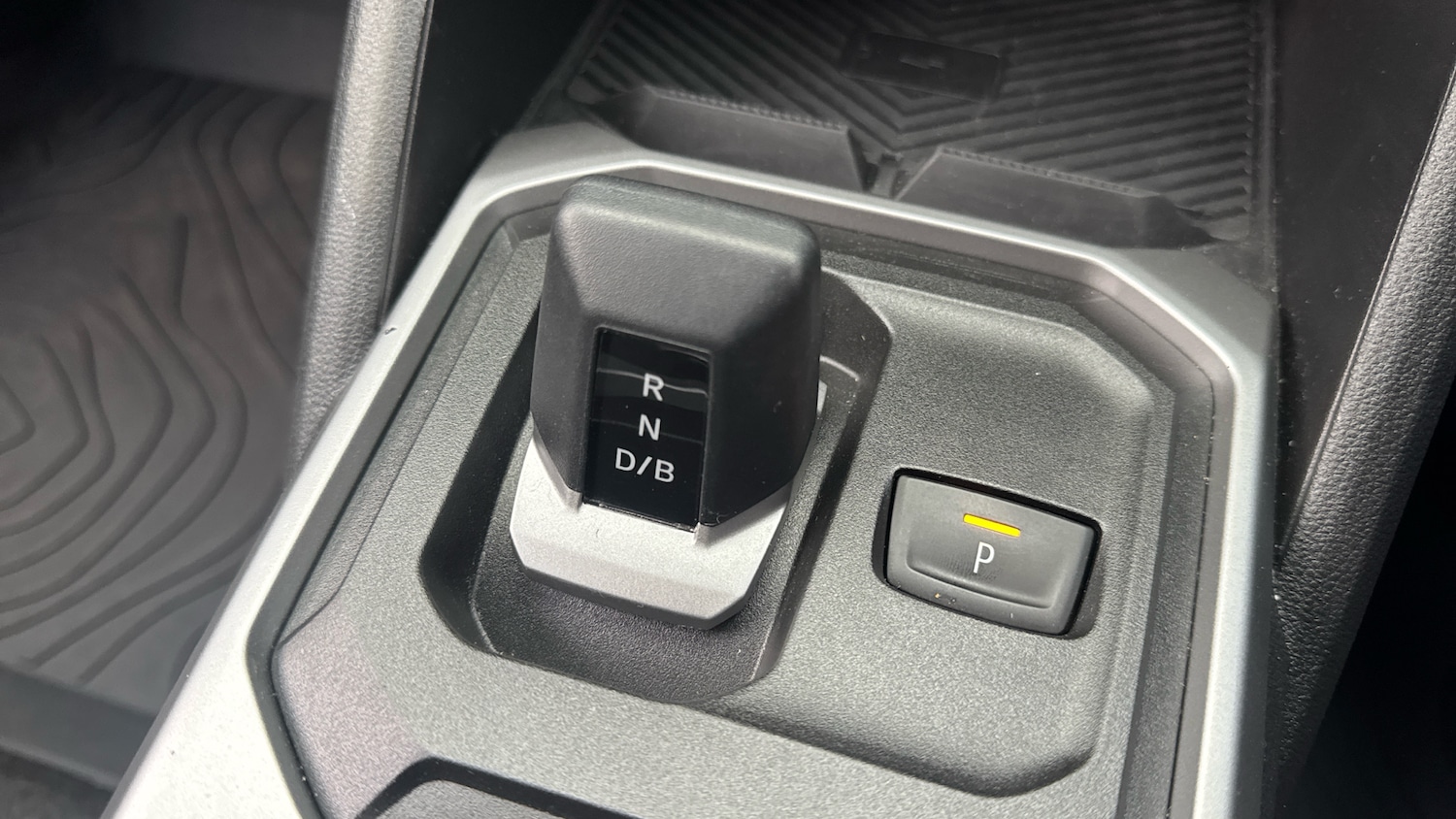 Used Dacia Duster 2024 for sale - 76392216: Photo 37