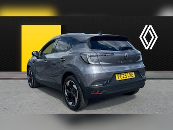 Used Renault Captur 2025 for sale - 78228610: Photo