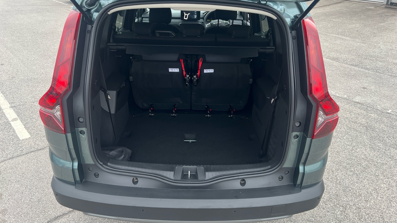 Used Dacia Jogger 2024 for sale - 76392204: Photo 4