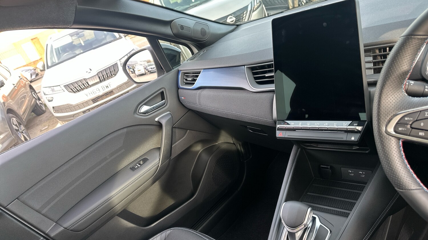 Used Renault Other 2024 for sale - 77137515: Photo 14