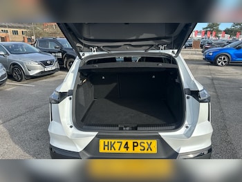 Used Renault Other 2024 for sale - 77137515: Photo