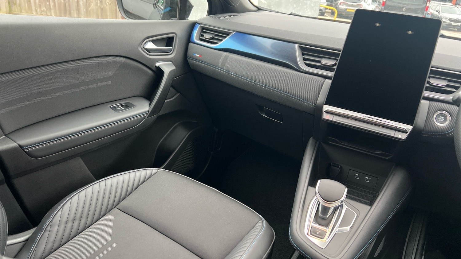 Used Renault Other 2025 for sale - 77350294: Photo 14