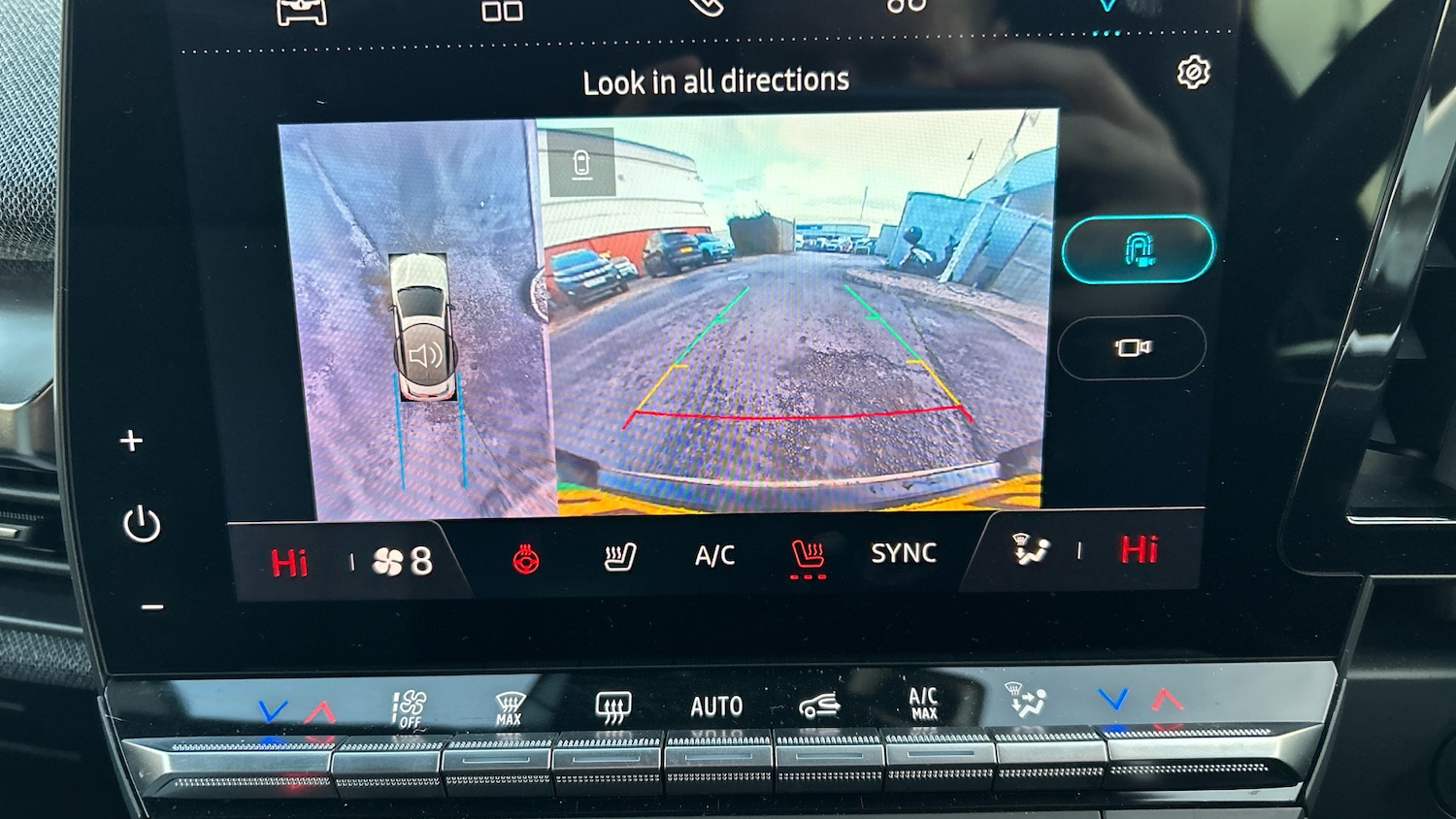 Used Renault Megane E Tech 2023 for sale - 76762325: Photo 31