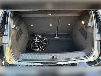 Used Renault Megane E Tech 2023 for sale - 76762325: Photo