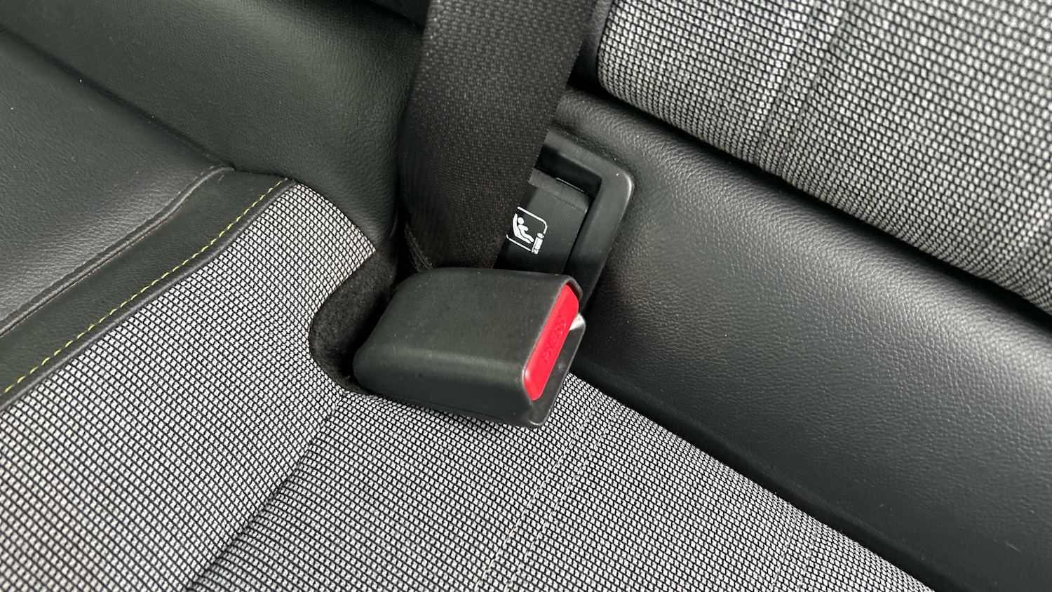 Used Renault Megane E Tech 2022 for sale - 76762324: Photo 17