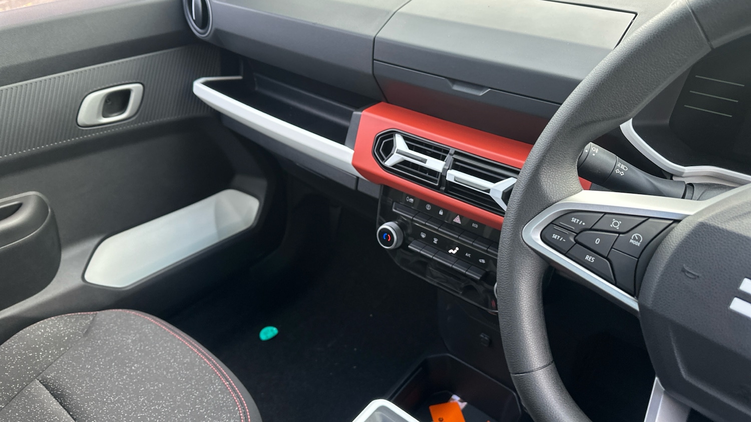 Used Dacia Spring 2025 for sale - 76343882: Photo 14