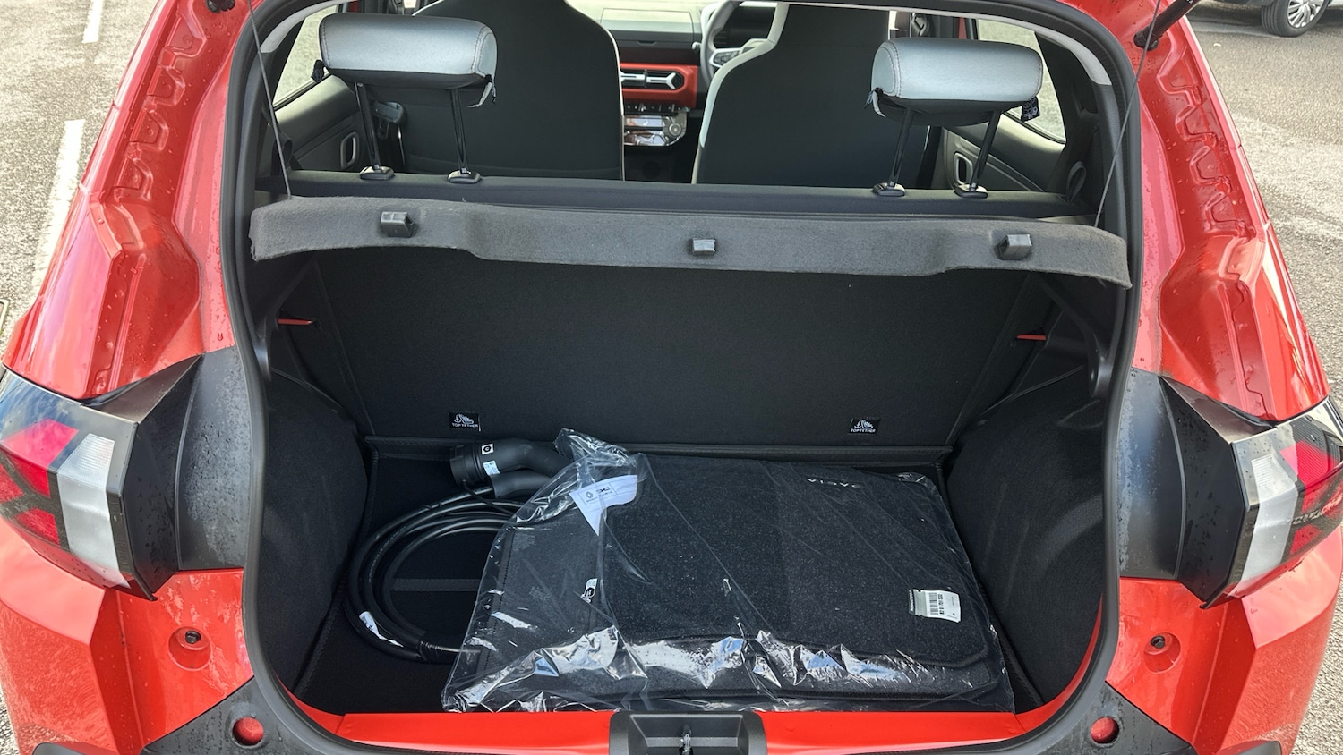 Used Dacia Spring 2025 for sale - 76343882: Photo 4