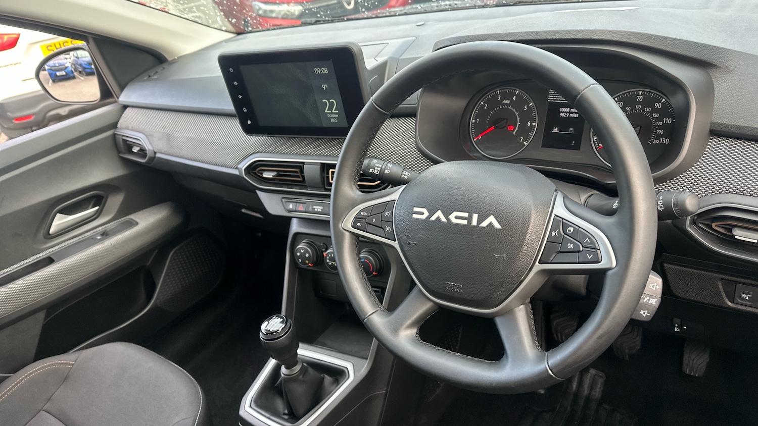 Used Dacia Sandero Stepway 2024 for sale - 76335088: Photo 11