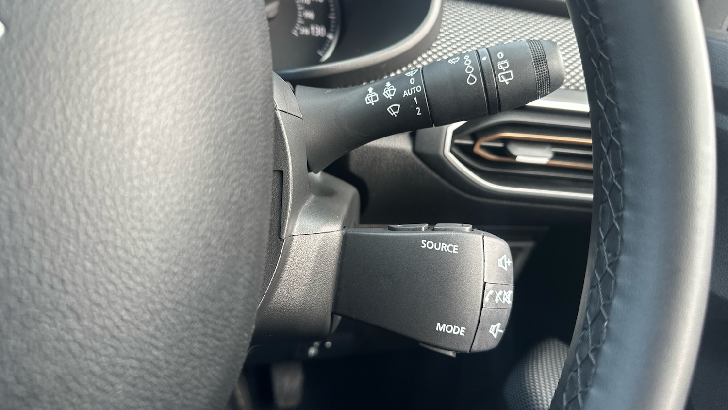 Used Dacia Sandero Stepway 2024 for sale - 76335088: Photo 23