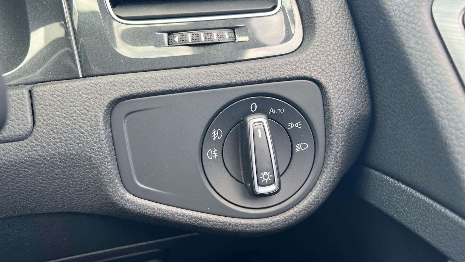 Used Volkswagen Golf 2020 for sale - 78121776: Photo 34