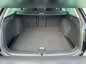 Used Volkswagen Golf 2020 for sale - 78121776: Photo