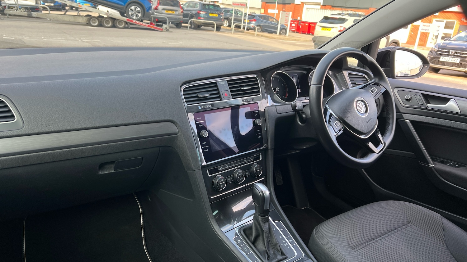 Used Volkswagen Golf 2020 for sale - 78121776: Photo 9