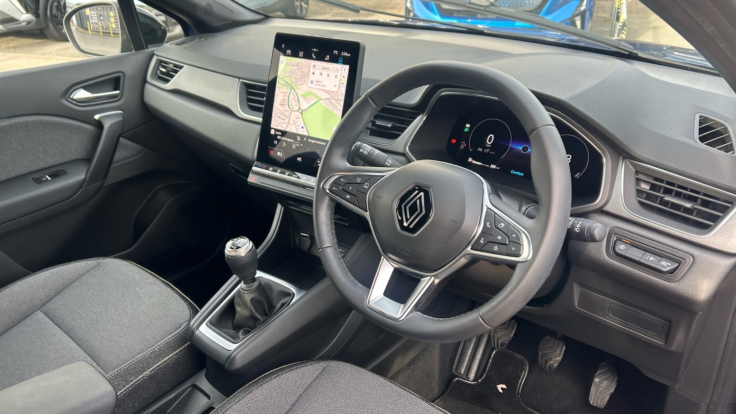 Used Renault Captur 2024 for sale - 77662468: Photo 11