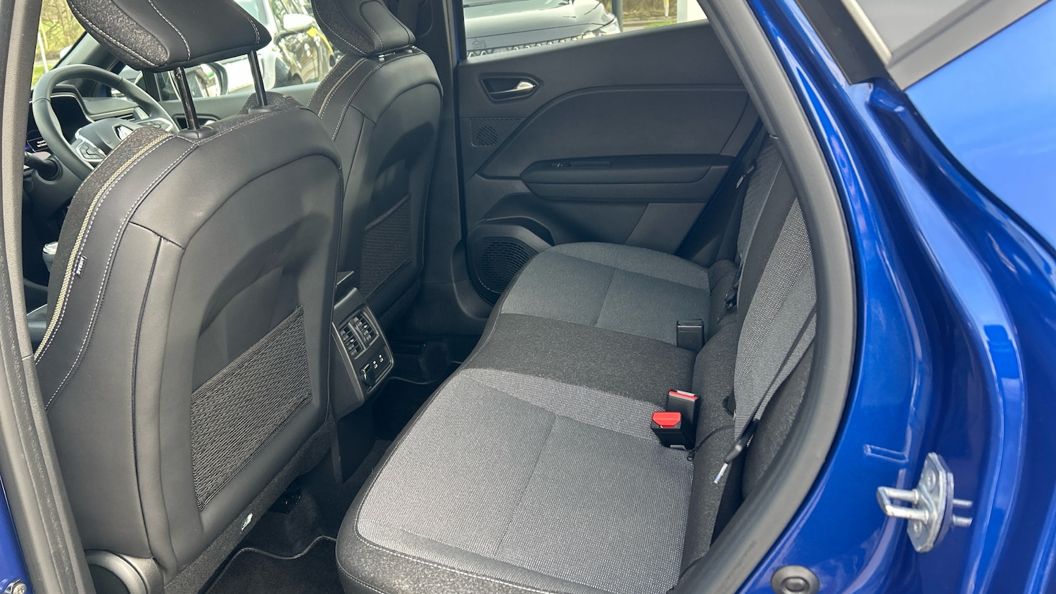 Used Renault Captur 2024 for sale - 77662468: Photo 16