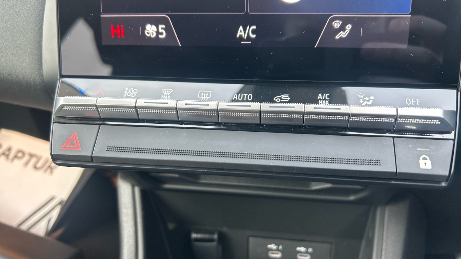 Used Renault Captur 2024 for sale - 77662468: Photo 22