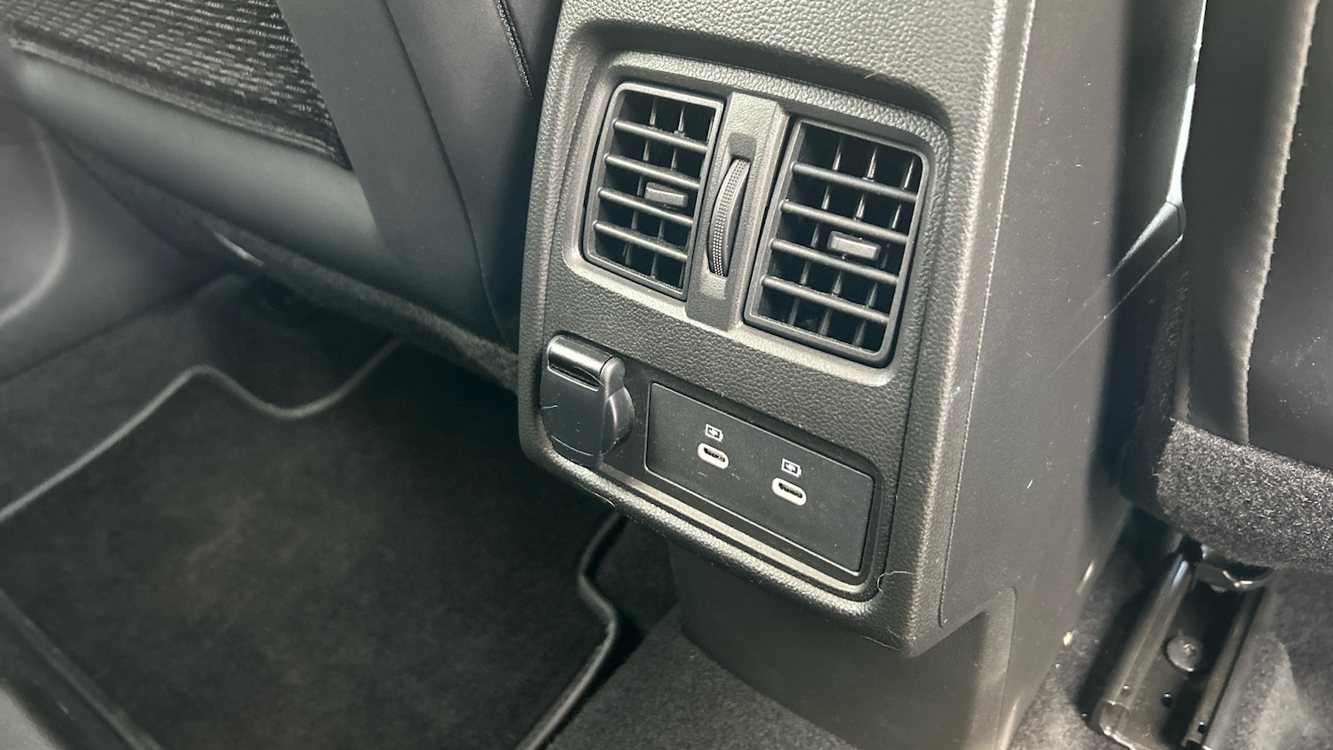 Used Renault Captur 2024 for sale - 77662468: Photo 35